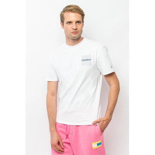 t-shirt męski tommy jeans dm0dm08304 biały ze sklepu Royal Shop w kategorii T-shirty męskie - zdjęcie 169804016