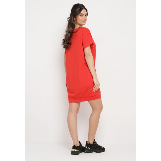 Czerwona Pudełkowa Sukienka T-shirtowa o Krótkim Kroju Orlella M okazyjna cena Born2be Odzież