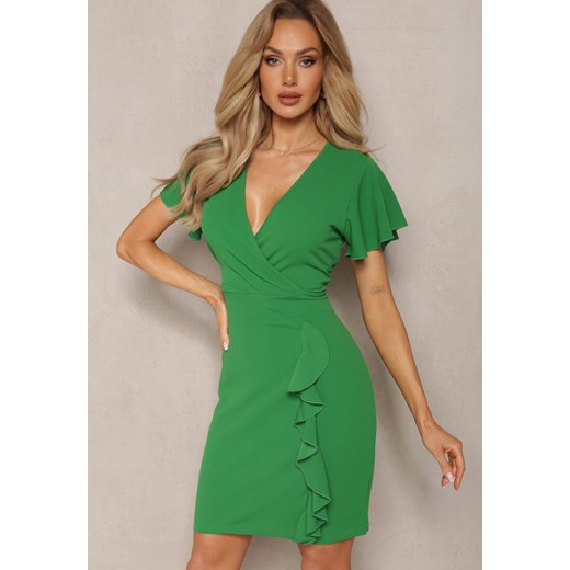 Zielona Mini Sukienka o Dopasowanym Kroju z Kopertową Górą i Falbanką Haliari ze sklepu Renee odzież w kategorii Sukienki - zdjęcie 169825869