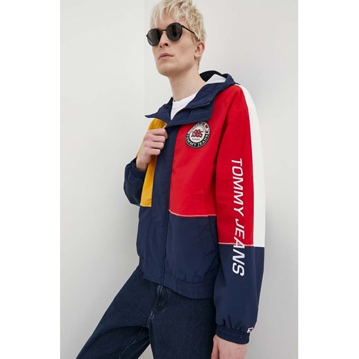 Tommy Jeans kurtka Archive Games męska przejściowa oversize DM0DM19610 ze sklepu ANSWEAR.com w kategorii Kurtki męskie - zdjęcie 169844476