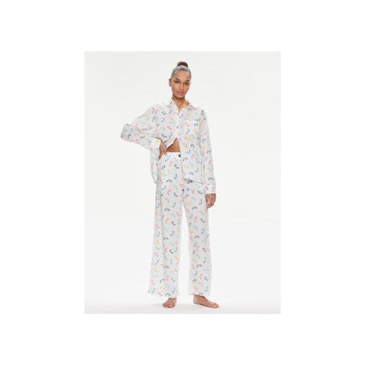 DKNY Piżama YI90008 Biały Regular Fit ze sklepu MODIVO w kategorii Piżamy damskie - zdjęcie 169846785