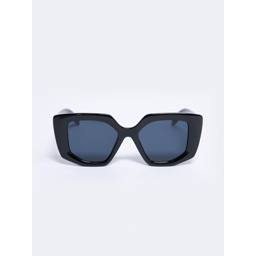Okulary przeciwsłoneczne damskie czarne Aroni 906 ze sklepu Big Star w kategorii Okulary przeciwsłoneczne damskie - zdjęcie 169866139