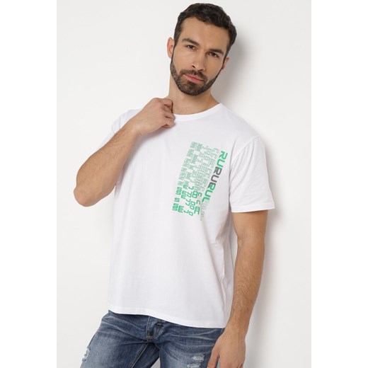 Biała Koszulka Bawełniana z Ozdobnym Nadrukiem na Przodzie Ulitiama ze sklepu Born2be Odzież w kategorii T-shirty męskie - zdjęcie 169867915
