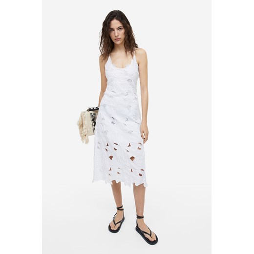 H & M - Haftowana sukienka - Biały H & M L H&M