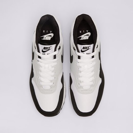 Wielokolorowe buty sportowe męskie Nike wiązane