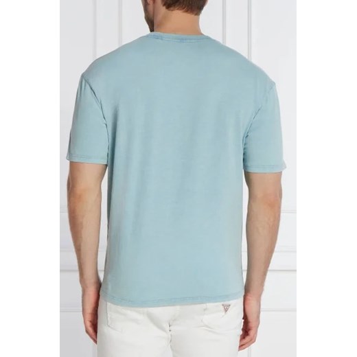 T-shirt męski niebieski Guess z krótkimi rękawami 