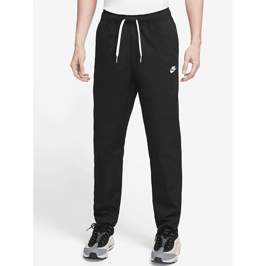 Nike Spodnie dresowe w kolorze czarnym ze sklepu Limango Polska w kategorii Spodnie męskie - zdjęcie 169886105