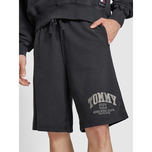 Szorty z dzianiny dresowej o kroju regular fit z tunelem model ‘ATHLETIC BBALL’ Tommy Jeans S Peek&Cloppenburg 
