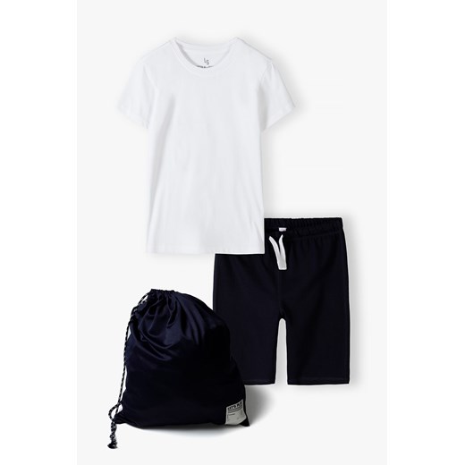 Komplet ubrań na gimnastykę - granatowe szorty + biały t-shirt + worek ze sklepu 5.10.15 w kategorii Komplety chłopięce - zdjęcie 169910848