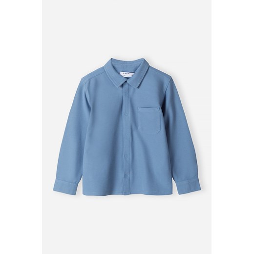 Bawełniana koszula chłopięca pique z długim rękawem i kieszonką- niebieska ze sklepu 5.10.15 w kategorii Koszule chłopięce - zdjęcie 169910917