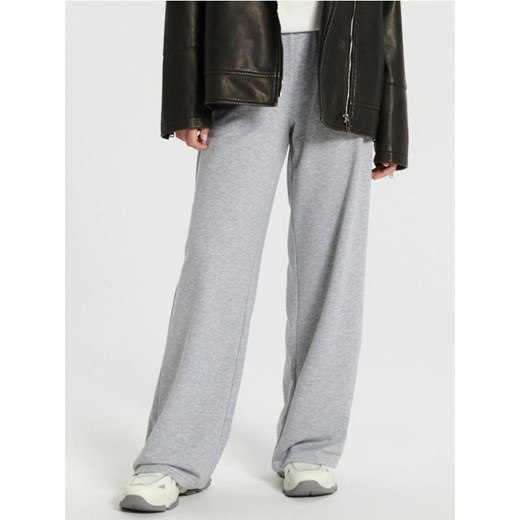 Sinsay - Spodnie - szary ze sklepu Sinsay w kategorii Spodnie damskie - zdjęcie 169913705
