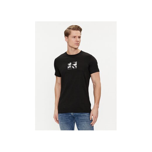 Calvin Klein Jeans T-Shirt Small Box Logo J30J325204 Czarny Regular Fit ze sklepu MODIVO w kategorii T-shirty męskie - zdjęcie 169995695
