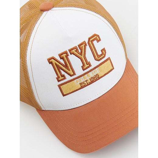 Czapka dziecięca Reserved z tkaniny 