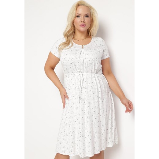 Biała Sukienka Pudełkowa Midi z Dekoltem z Guzikami Grilacuna ze sklepu Born2be Odzież w kategorii Sukienki - zdjęcie 170005188
