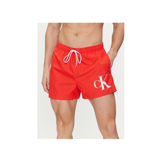 Calvin Klein Swimwear Szorty kąpielowe KM0KM00967 Czerwony Regular Fit ze sklepu MODIVO w kategorii Kąpielówki - zdjęcie 170009479