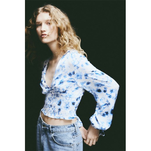 H & M - Krótka bluzka z dekoltem w serek - Niebieski H & M XS H&M