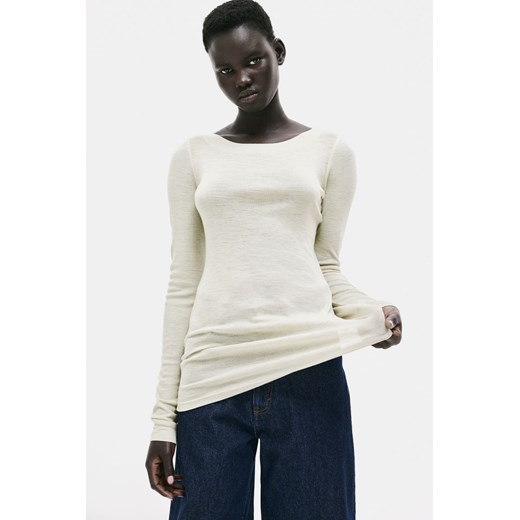 H & M - Dopasowany top wełniany - Beżowy ze sklepu H&M w kategorii Bluzki damskie - zdjęcie 170040225