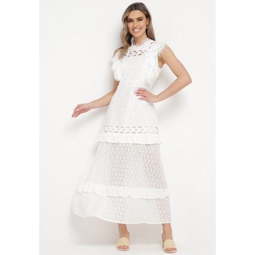 Biała Sukienka Maxi Rozkloszowana z Ażurowym Wzorem Saitha ze sklepu Born2be Odzież w kategorii Sukienki - zdjęcie 170060288