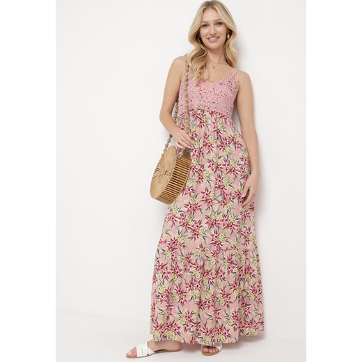 Różowa Wiskozowa Sukienka Maxi na Ramiączkach Rozkloszowana Nolwessa ze sklepu Born2be Odzież w kategorii Sukienki - zdjęcie 170060306