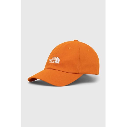 The North Face czapka z daszkiem Norm Hat kolor pomarańczowy z aplikacją NF0A7WHOPCO1 ze sklepu PRM w kategorii Czapki z daszkiem damskie - zdjęcie 170064858