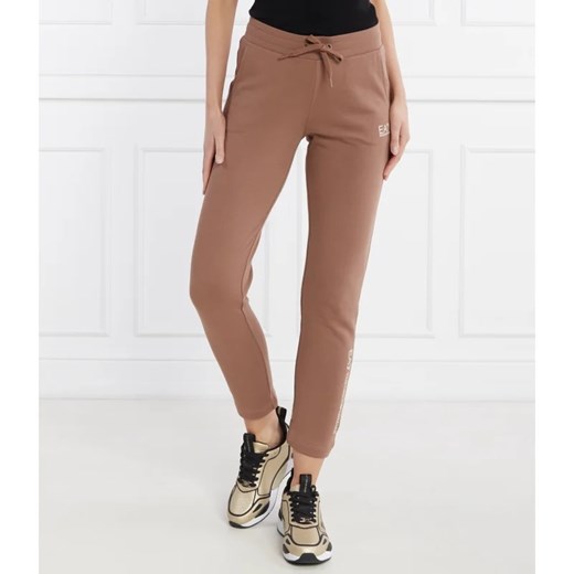 EA7 Spodnie dresowe | Regular Fit ze sklepu Gomez Fashion Store w kategorii Spodnie damskie - zdjęcie 170067267