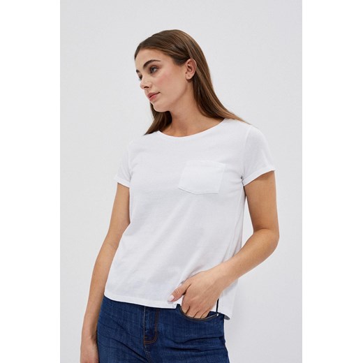 Bawełniany biały t-shirt damski z kieszonką ze sklepu 5.10.15 w kategorii Bluzki damskie - zdjęcie 170073208