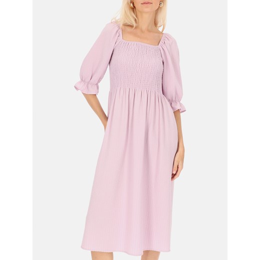 Różowa sukienka midi z elastycznym marszczeniem Eye For Fashion Narina ze sklepu Eye For Fashion w kategorii Sukienki - zdjęcie 170074337