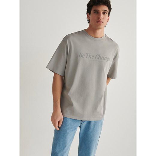 Reserved - T-shirt oversize z nadrukiem - jasnoszary ze sklepu Reserved w kategorii T-shirty męskie - zdjęcie 170135846
