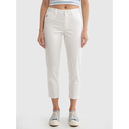 Spodnie damskie z krótką nogawką białe Lucia 100 ze sklepu Big Star w kategorii Spodnie damskie - zdjęcie 170181467