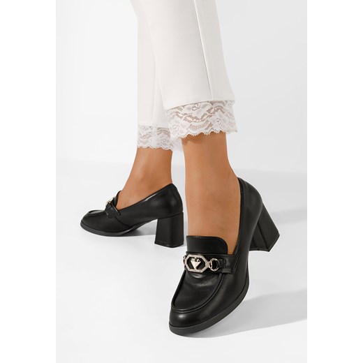 Czarne loafers damskie Armanda ze sklepu Zapatos w kategorii Czółenka - zdjęcie 170208247