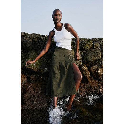 H & M - Spódnica z diagonalu - Zielony ze sklepu H&M w kategorii Spódnice - zdjęcie 170209746