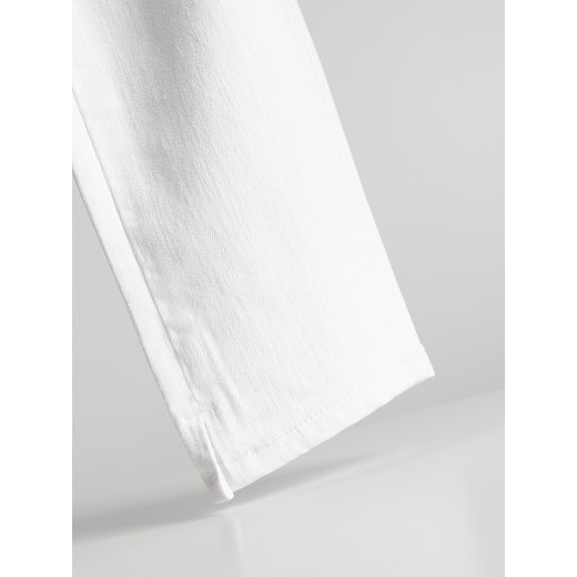 Reserved - Jeansy push up - biały Reserved 38 Reserved