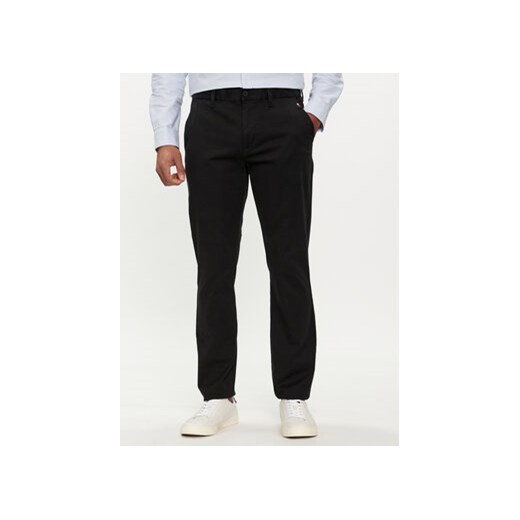 Tommy Jeans Chinosy Austin DM0DM19166 Czarny Slim Fit ze sklepu MODIVO w kategorii Spodnie męskie - zdjęcie 170269786