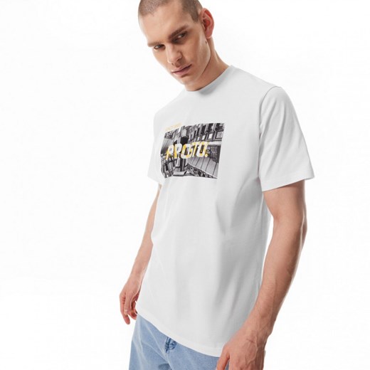 Męski t-shirt z nadrukiem Prosto City  - biały ze sklepu Sportstylestory.com w kategorii T-shirty męskie - zdjęcie 170279727