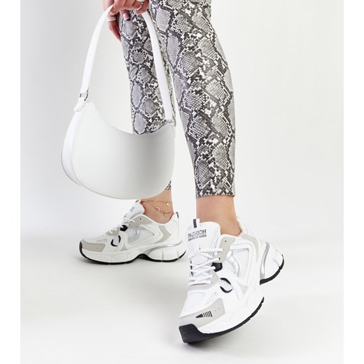 Białe sneakersy na masywnej podeszwie Jakobine ze sklepu gemre w kategorii Buty sportowe damskie - zdjęcie 170283898