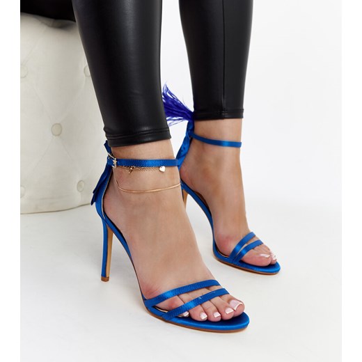 Niebieskie sandałki z piórami Adalgisio ze sklepu gemre w kategorii Sandały damskie - zdjęcie 170328017