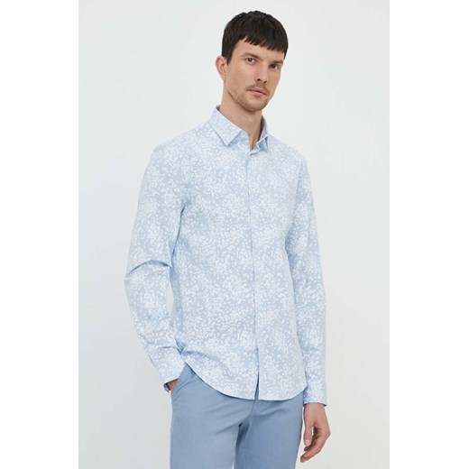 Calvin Klein koszula męska kolor niebieski slim z kołnierzykiem klasycznym ze sklepu ANSWEAR.com w kategorii Koszule męskie - zdjęcie 170339675