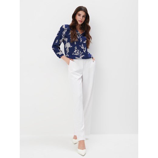 Mohito - Granatowa bluzka z dekoltem V - granatowy Mohito 40 Mohito