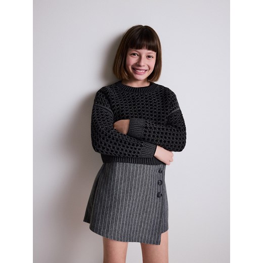 Reserved - Ażurowy sweter z połyskiem - czarny ze sklepu Reserved w kategorii Swetry dziewczęce - zdjęcie 170341348