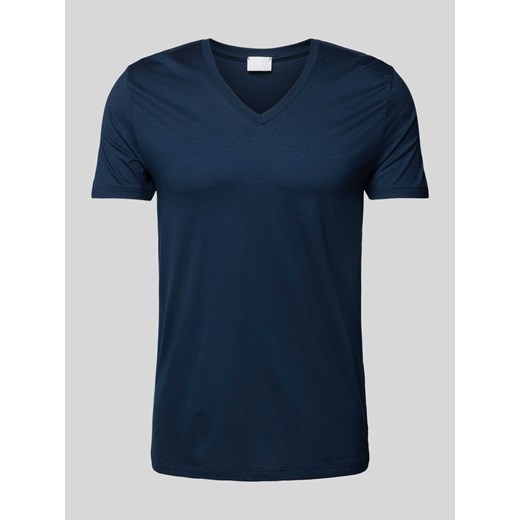 T-shirt z dekoltem w serek ze sklepu Peek&Cloppenburg  w kategorii T-shirty męskie - zdjęcie 170395769
