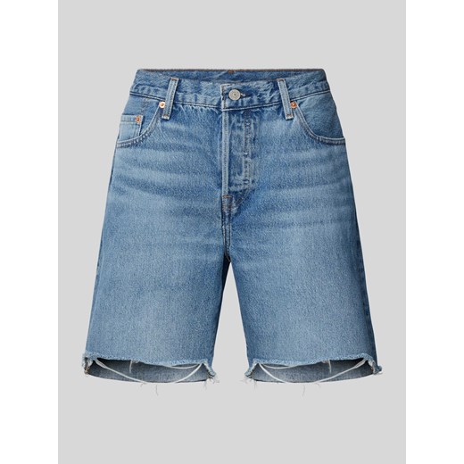 Szorty jeansowe o kroju regular fit z frędzlami model ‘501® 90S’ ze sklepu Peek&Cloppenburg  w kategorii Szorty - zdjęcie 170396758