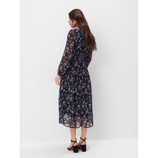 Sukienka Mohito boho midi z długim rękawem