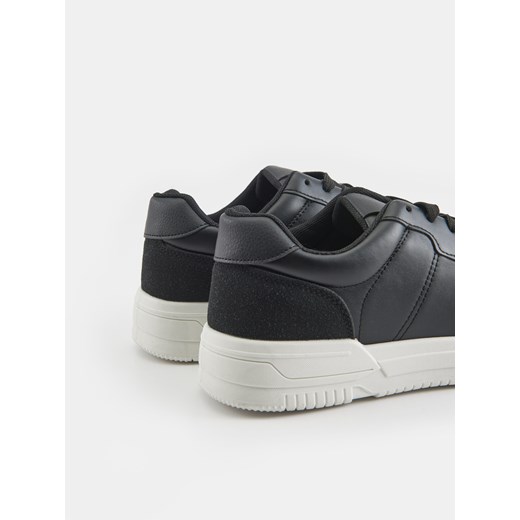 Buty sportowe męskie Sinsay na jesień 