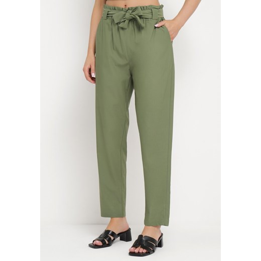 Zielone Spodnie z Wiązanym Paskiem Paper Bag Biras ze sklepu Born2be Odzież w kategorii Spodnie damskie - zdjęcie 170404426