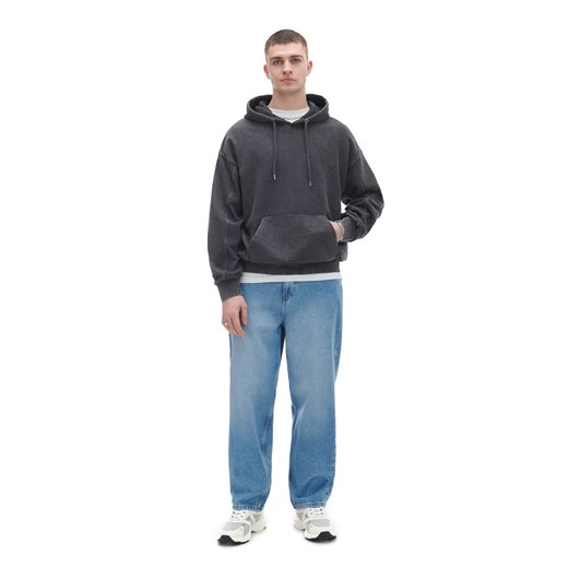Cropp - Czarna bluza z kapturem - czarny ze sklepu Cropp w kategorii Bluzy męskie - zdjęcie 170405419