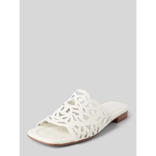 Sandały skórzane z ażurowym wzorem ze sklepu Peek&Cloppenburg  w kategorii Klapki damskie - zdjęcie 170406745