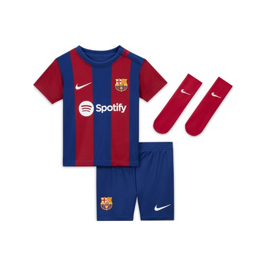Trzyczęściowy strój dla niemowląt i maluchów Nike Dri-FIT FC Barcelona 2023/24 (wersja domowa) - Niebieski ze sklepu Nike poland w kategorii Komplety niemowlęce - zdjęcie 170430725