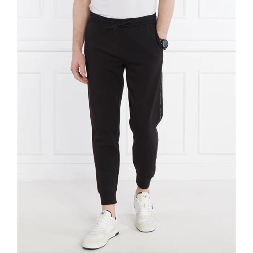 CALVIN KLEIN JEANS Spodnie dresowe | Regular Fit ze sklepu Gomez Fashion Store w kategorii Spodnie męskie - zdjęcie 170432359