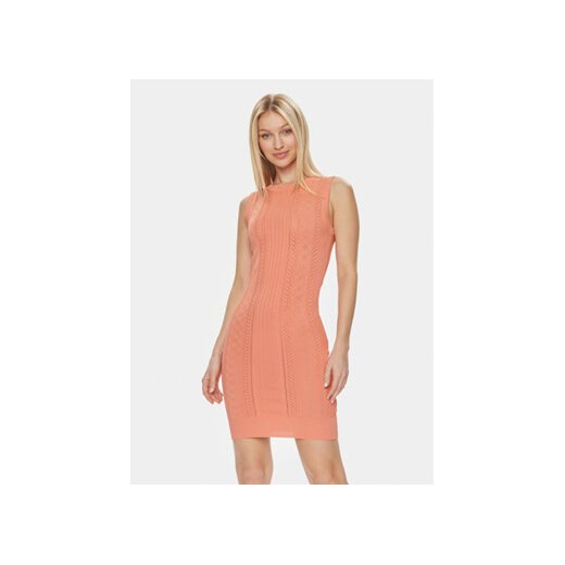 Guess Sukienka dzianinowa Es Sl Adaline W4GK11 Z2U00 Koralowy Slim Fit ze sklepu MODIVO w kategorii Sukienki - zdjęcie 170468215