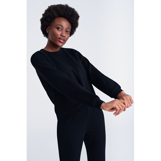 Bluza damska z marszczeniami nierozpinana czarna ze sklepu 5.10.15 w kategorii Bluzy damskie - zdjęcie 170469689